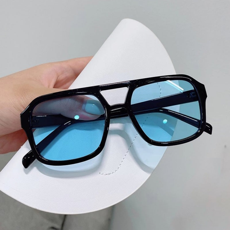 Fashionable wide temple sunglasses 4016